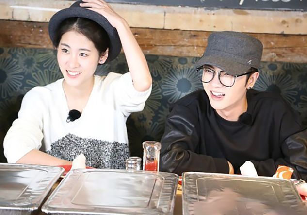 张碧晨|张碧晨现身售楼部？全款买三套房引热议，全程包裹严实怕人认出