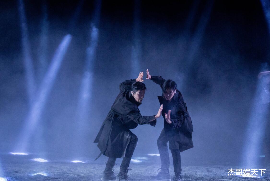 李柄熹|张晋高瀚宇双人赛能赢并非实力强，而是其他三组都犯了同样的错误