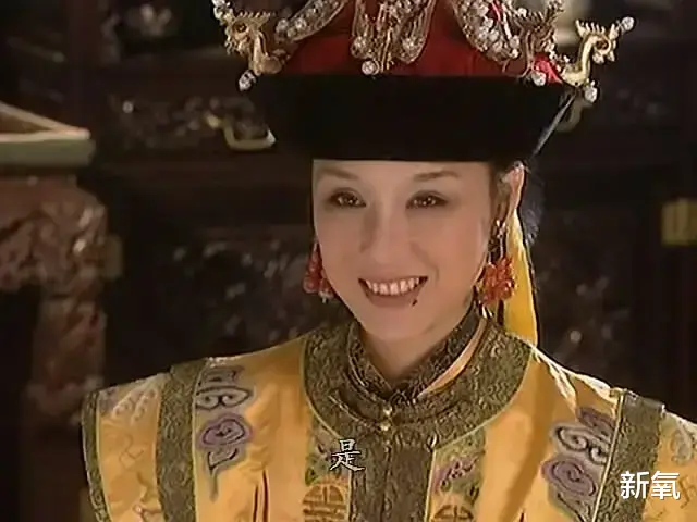 梅艳芳|厚嘴唇、三白眼、高颧骨，组合在她脸上却是一个风华绝代