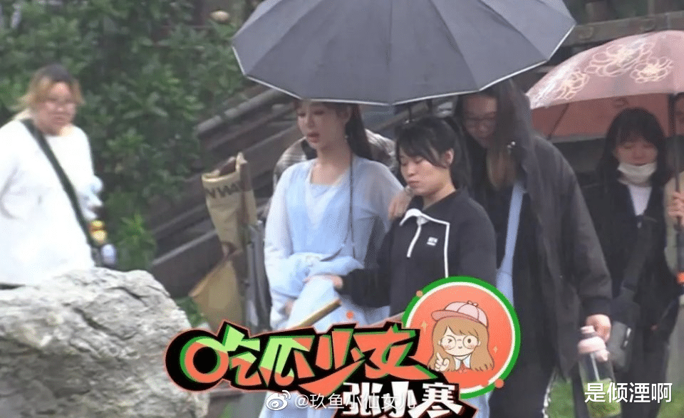 杨紫|杨紫《沉香如屑》影楼风造型路透引热议，网友：完全不如萌探！