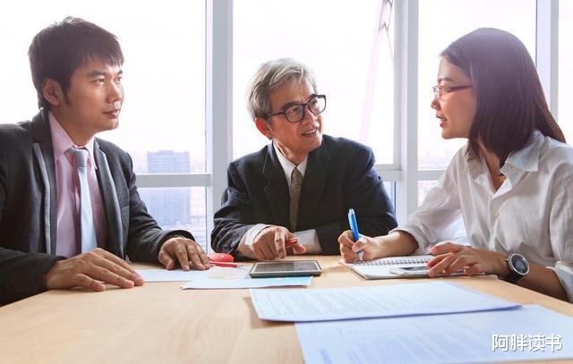 |同事天天说你坏话，搬弄是非怎么办？教你3招，让领导相信你