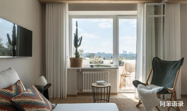 58岁阿姨住24㎡公寓，那叫一个干净，拍照给你们瞧瞧！真心羡慕！