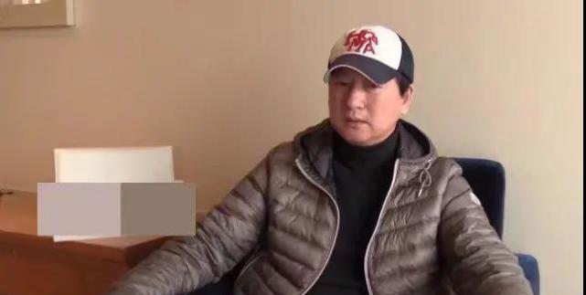 郑爽|爽爸曝郑爽意欲轻生，称其几次在生命悬崖线上行走，粉丝心疼坏了