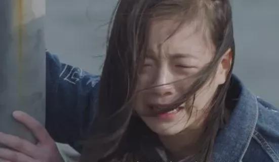 高秀花说育儿|上海女孩用跳楼“报复”父母,遗书内容曝光,请别逼你孩子当第一