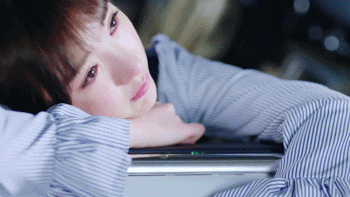 毛晓彤|锤爆渣男24小时后，毛晓彤朋友圈一句话封神！