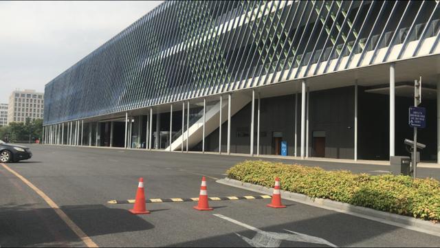 宁夏|一线调查丨杭城“无杆停车”为何推行遇阻