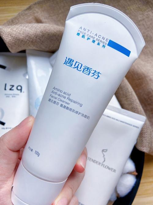 复古风|5款“输在包装”的国货之光护肤品，虽价格便宜，但都有真本事