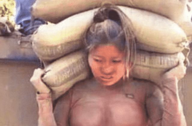 柳岩|靠卖惨曾红极一时的“水泥姐”，被全网封杀后，如今过得怎么样了