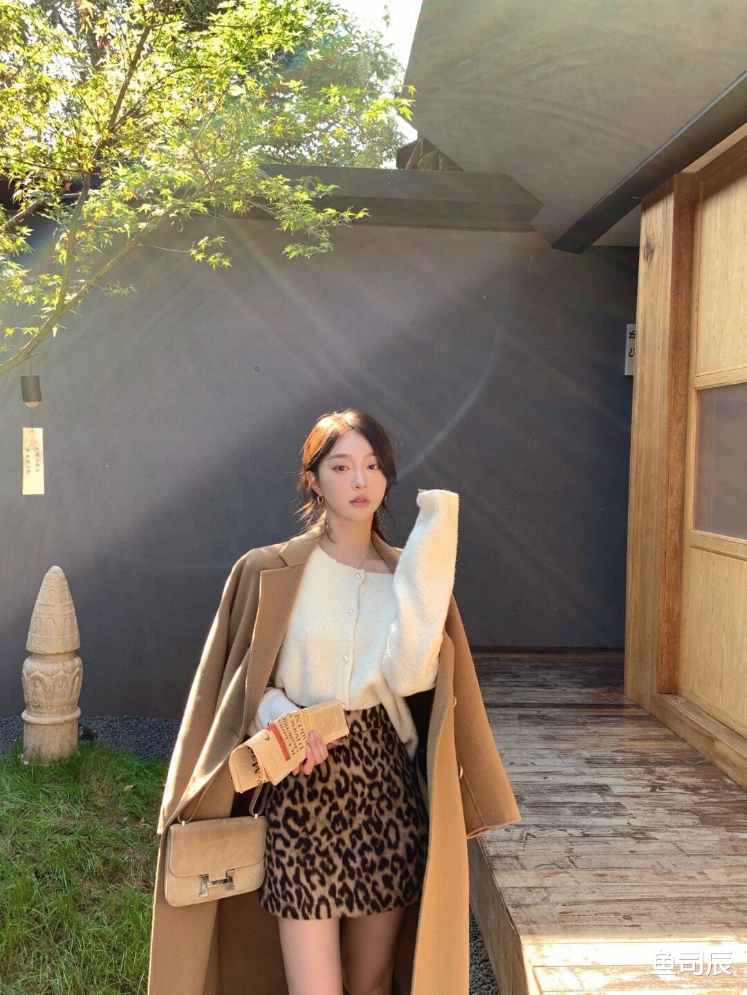 鱼司辰 秋冬大衣怎么选？看完这6款，让小个子女生穿出气质女神范