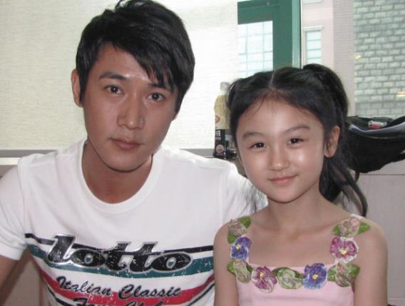 陆子艺|她4岁出道，14岁出演《花千骨》被嘲“长残”，今美得不敢认