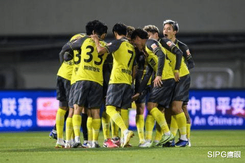 广州队|观点：广州队全华班战绩稳定，主要因素来源于2019年冬窗的补强