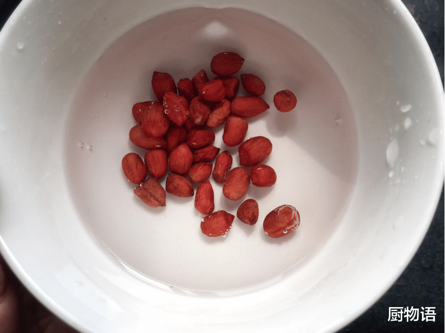 红枣|天凉了，女人应该多喝这种汤，面如桃花好过秋