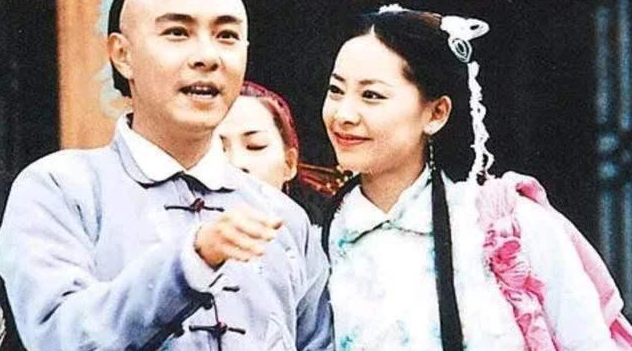 张卫健|《鹿鼎记》21年：女配影片遭禁播、患抑郁症，女主未婚成“老赖”