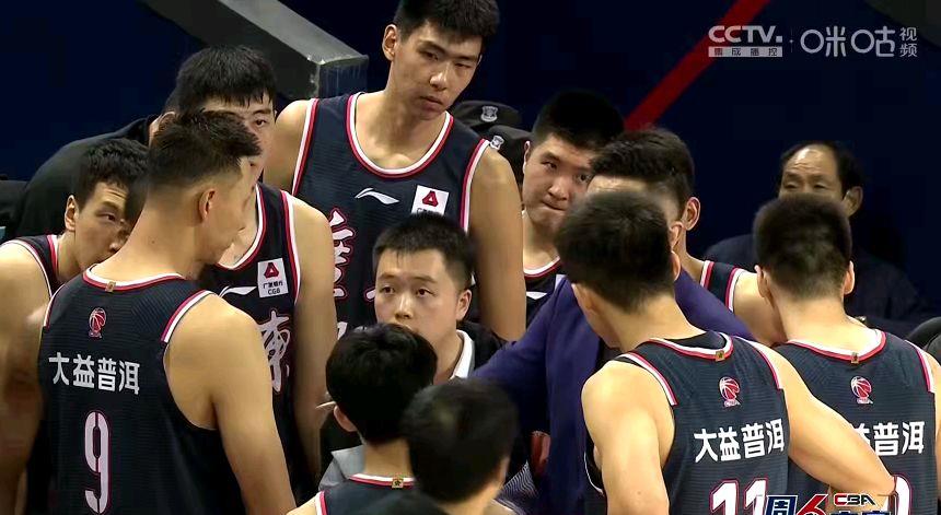 杜锋|一身冷汗！杜锋轻敌险些爆冷 20分转瞬即逝 阿联二次登场满脸苦笑