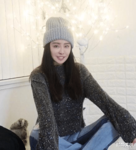 时尚美妆|53岁王祖贤颜值被高估？美貌负值皮肤却更甚从前，网友：比我还嫩