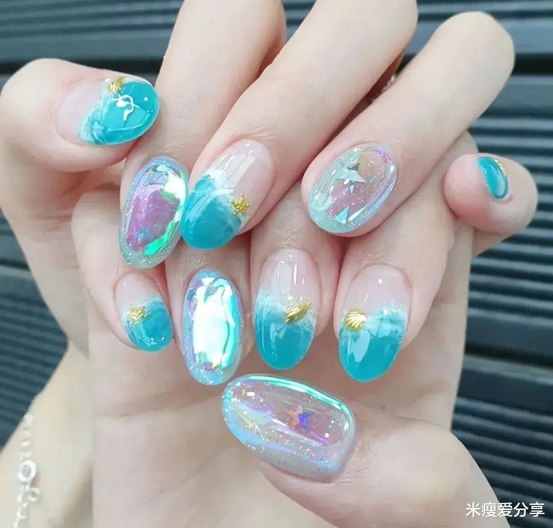 美甲|简约高级的冰透美甲，温柔水灵灵，日常百搭又知性