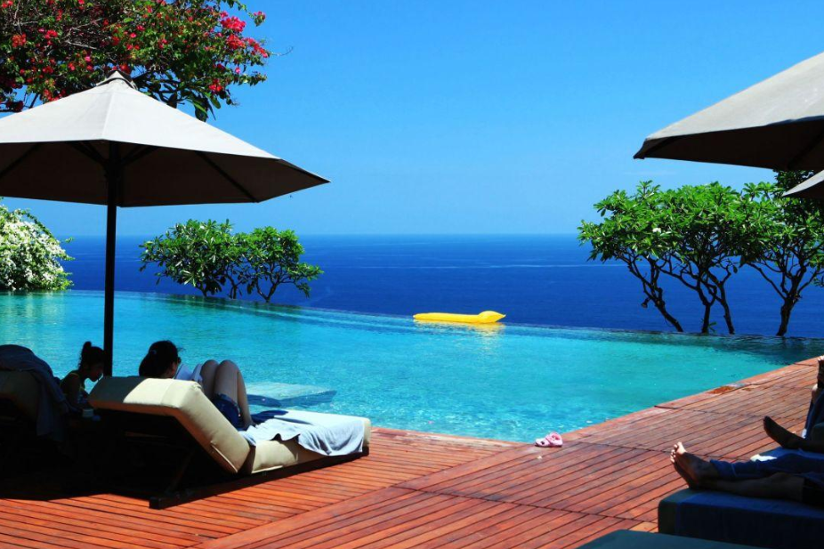 巴厘岛 记吃不记打？中国游客又入“险地”，国家：费用自己承担