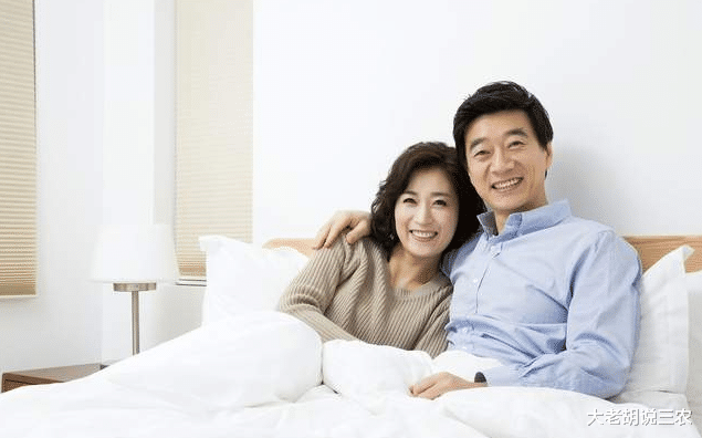 大老胡说三农 农村再婚妇女的困惑:身故后该与哪任丈夫葬在一起?答案很简单