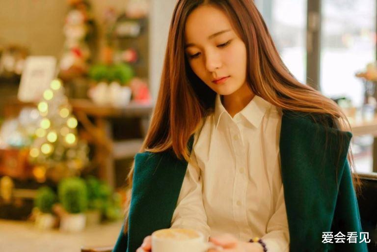爱会看见 中年女性还有男人来爱你，别暗自窃喜