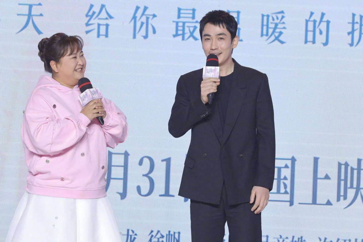 李沁|贾玲抄袭上瘾？从台词、剧情到文案都抄过，这就是导演成长之路？