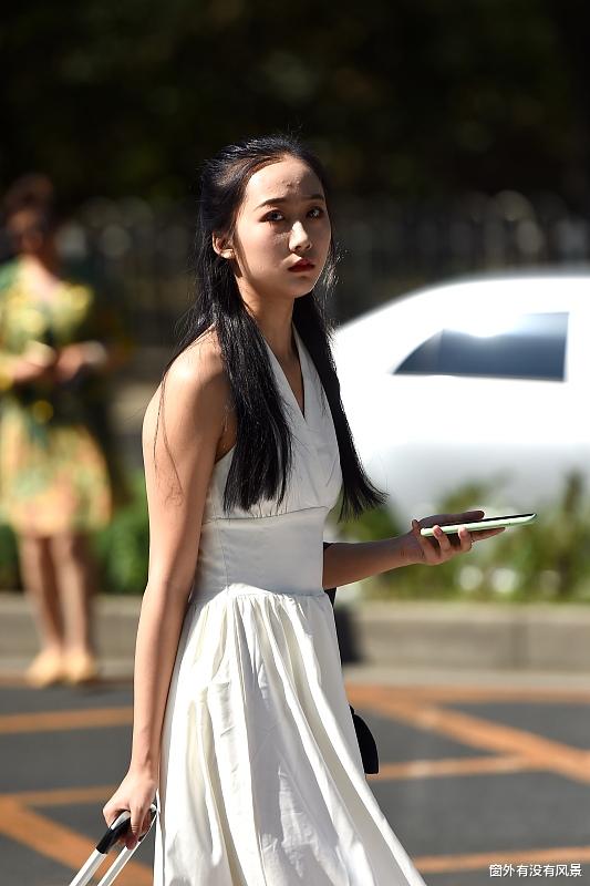 |有机会调任市直正科的县直副科，该如何选择