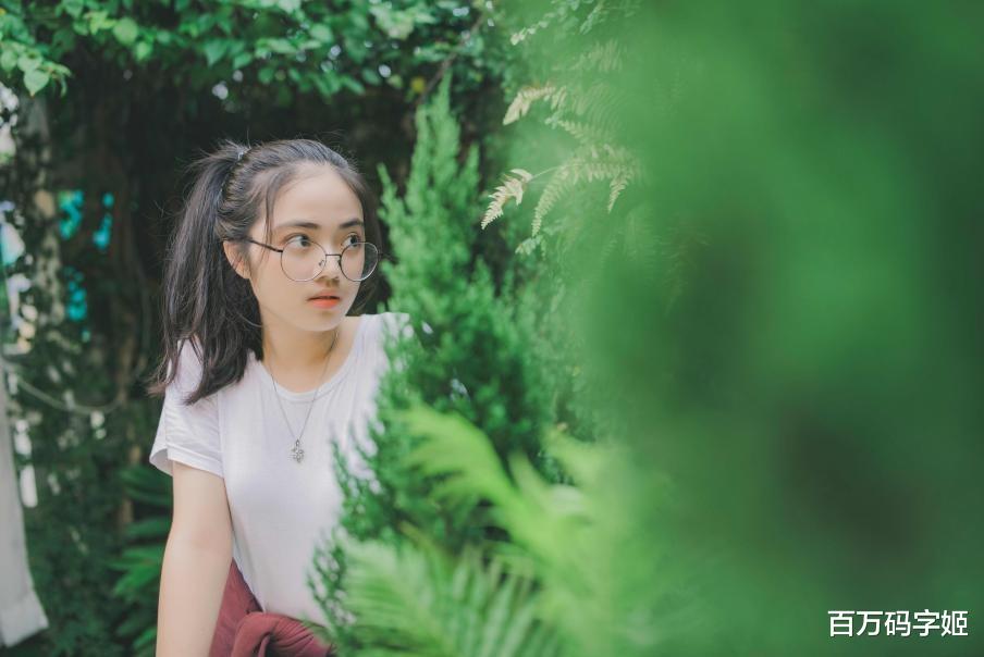 |海归回国找工作月薪4500，老板：“这500是看在你留过学的份上”