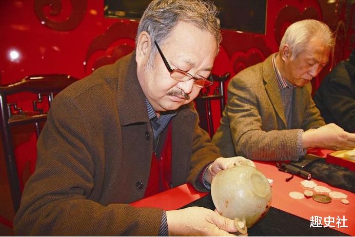 古董|王刚“误砸2亿古董”始末：鉴宝热是保护了文物？还是“暴富梦”