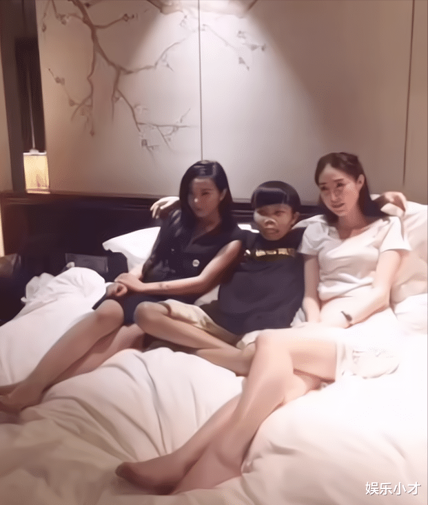 陈山|“龅牙怪”陈山的覆灭史:曾经的“卖丑”网红鼻祖,如今凄惨异常