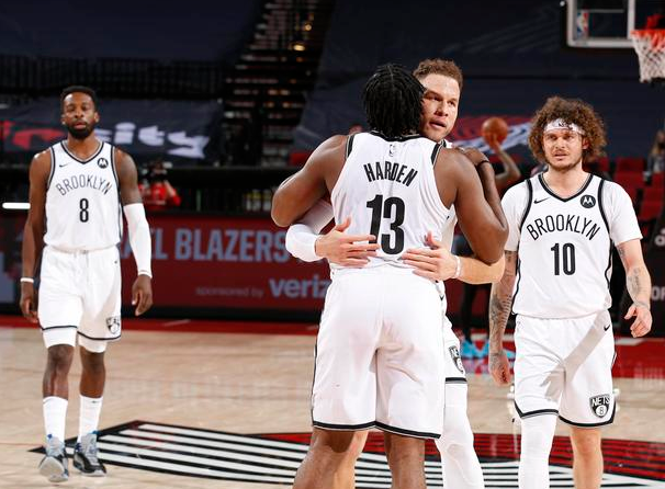 篮网队|篮网6消息，火箭迎两利好，两名嘴不支持詹皇，乐福示好利拉德