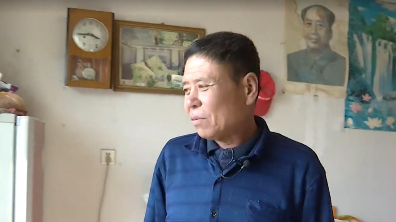 单身庄稼汉遇见63岁大妈,大妈:结婚可以,给我3万彩礼