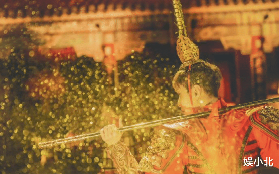 吴世勋|“不认天命，探寻寰宇”张艺兴用一首《悟》，还击一切质疑