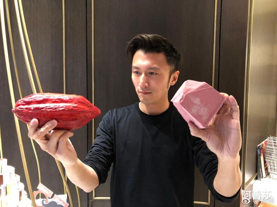 周杰伦|39岁谢霆锋终于传来喜讯！本人已亲口证实，网友：恭喜恭喜