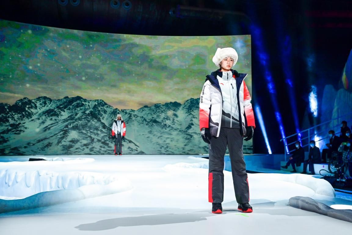 环球鞋网 牛!揭秘安踏冬奥制服科技背后的黑科技