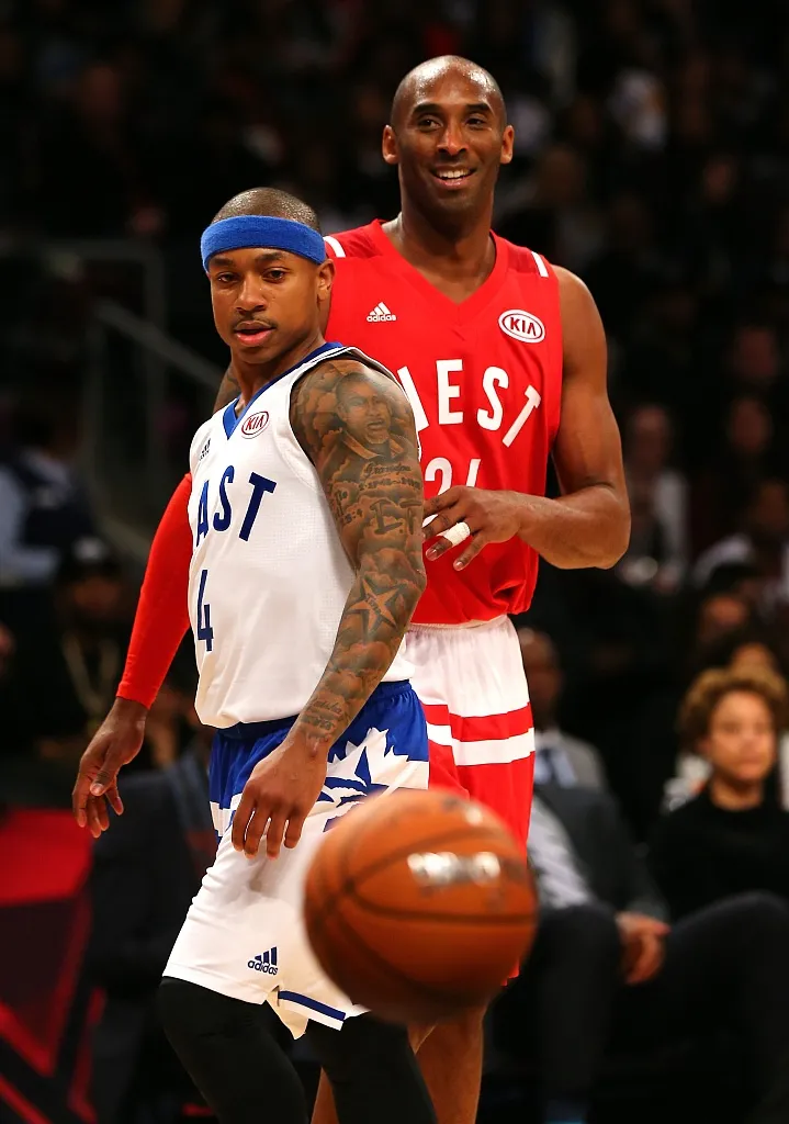 伊塞亚·托马斯|他身穿24号球衣回归！单节11记三分！胖虎直接被帽傻了！