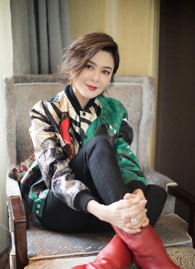 机加工分享赵工 关之琳的璀璨情史：围剿4位富豪，59岁还未婚，玩腻了就分
