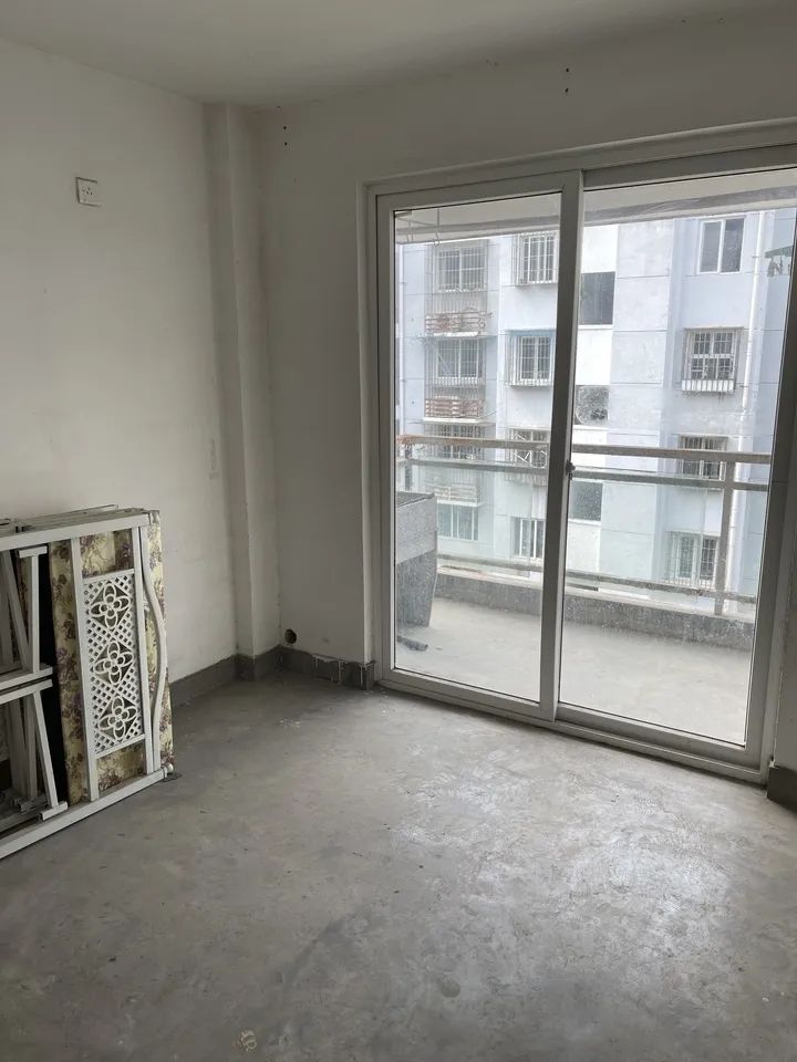 拍卖成功!福建省福州市一处简装修房,100万成交!