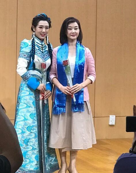 春晚|连续登上24次春晚，迷倒了一个时代，51岁的她已是美人迟暮