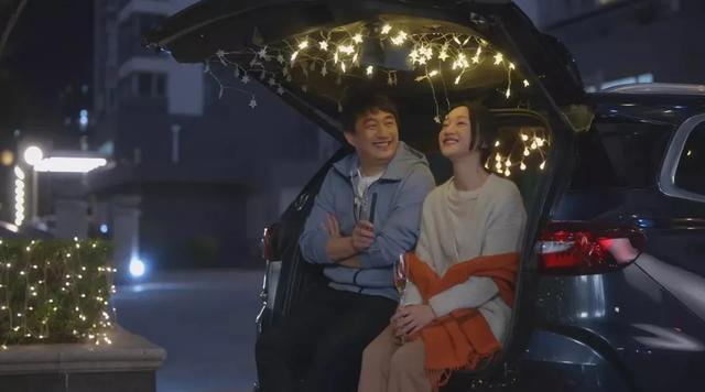 第六感|47岁周迅“官宣”恋爱：中年男女重燃爱火，从来不靠性生活