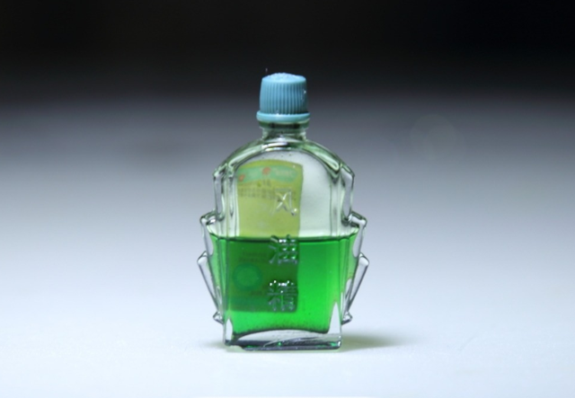 风油精|男性睡前把“风油精”滴进肚脐内，会发生什么变化？建议了解下