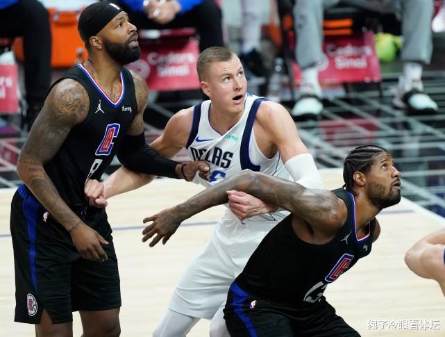 快船隊|船俠大戰沖上熱搜第一！2比0后獨行俠官推再扎心 美媒：快船的選擇太蠢了