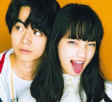 电影|人类最强cp官宣结婚!日本顶流男星单恋4年追爱,神仙爱情甜哭