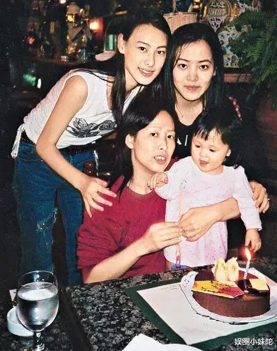 梁洛施|私生女出生的梁洛施，被奶奶拒之门外，今图谋千亿家产要来认亲？