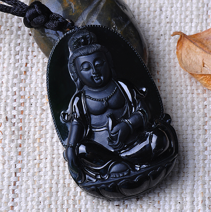 博骞原石 少且珍贵的墨翠价值多少钱?许多人并不了解它的特别之处!