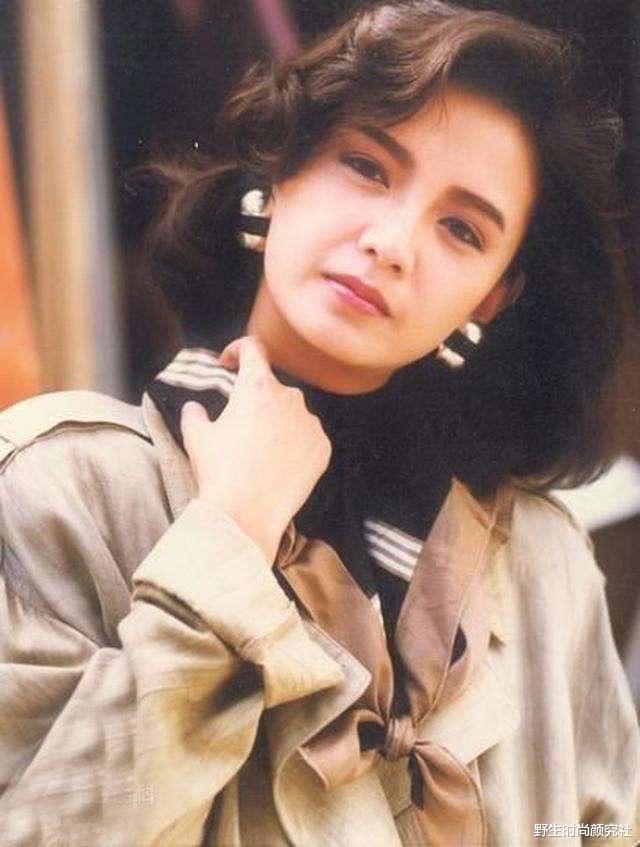 曾华倩|当年没觉察她的美貌，是我没眼光