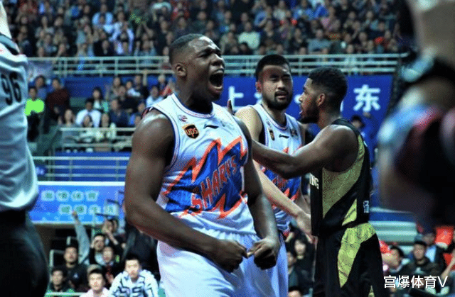 上海男篮|重返CBA赛场!曝超级外援加盟上海男篮 帮助李春江冲击四强