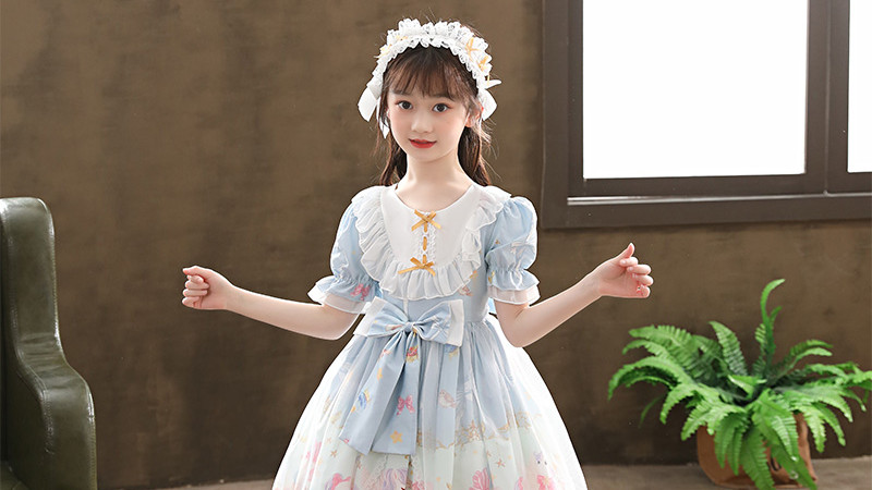 穿搭志|就别乱给闺女搭配了，看我媳妇带回来的连衣裙，清新又可爱