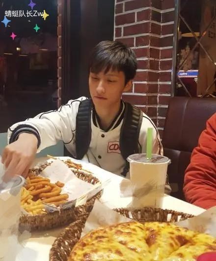 安一妈妈学育儿|Dota2：论坛又现“版本漏洞”？水友：千万别让LGD的人发现！