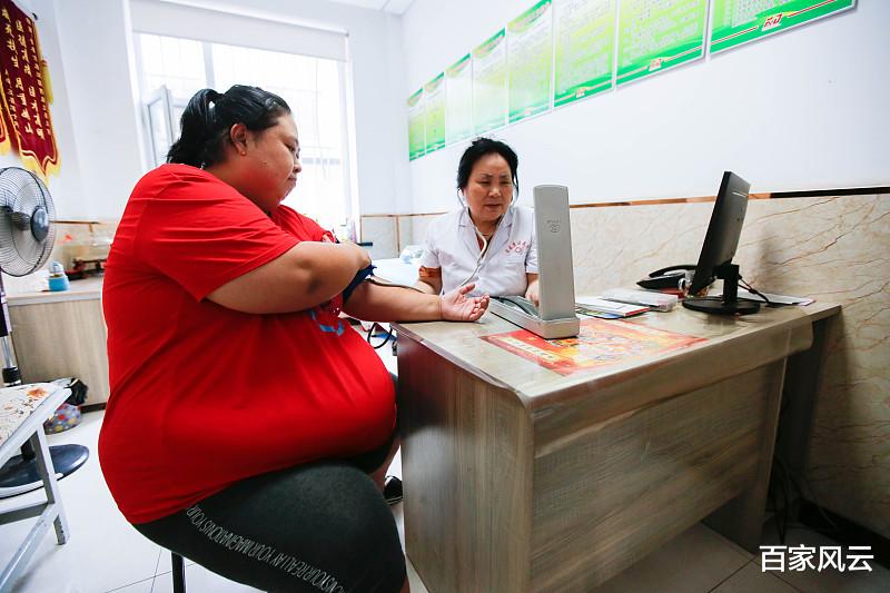 高血压|高血压遇到“死敌”了，不是芹菜和大蒜！你若常吃，血管“一通到底”！
