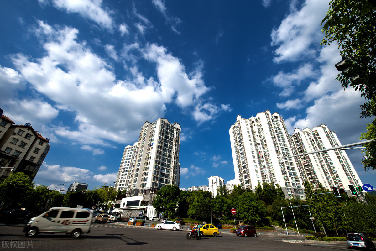 客厅|重庆楼市库存二手房突破15万套，重庆房价还能涨多久？