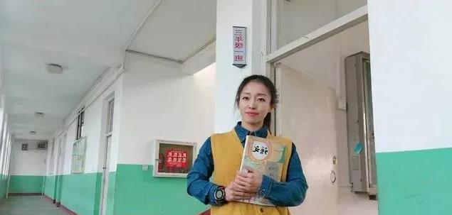 减肥方法|语文老师成功减掉70斤练出一身肌肉，网友：哪个学生敢不交作业